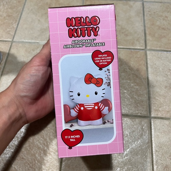 Hello Kitty Valentines Holiday Inflatable 17.5 inches - Picture 2 of 5